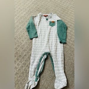 7 for all mankind baby footsie bodysuit